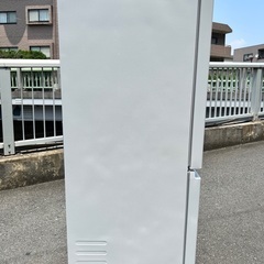 (420)￥30800(税込)AQUA ノンフロン冷凍冷蔵庫　2023年製　200Lの画像