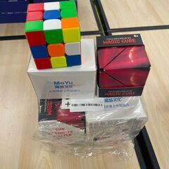 ルービックキューブ セット　まとめ買い歓迎　卸ます　アマゾン引き上げ商品　倒産品　ネット商材　卸ます　転売　アマゾン引き上げ商品　卸し　問屋　倒産品　転売OK　ネット商材　アマゾン　商品　景品　コンペの画像