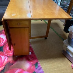※値下げしました※折りたたみダイニングテーブルの画像