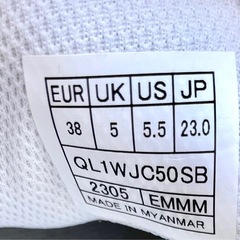 le coq sportifベージュ スニーカー　23.0の画像
