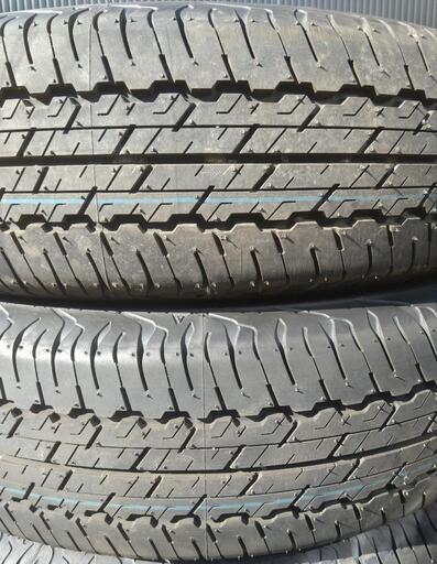 独創的 ジムニーシエラJB74W純正夏タイヤ新車脱がし195/80R15 4本セット タイヤ・ホイール