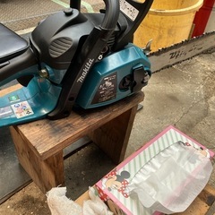チェーンソーの画像