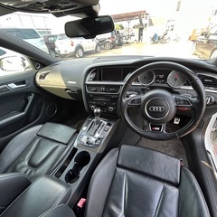 アウディS5格安　155万　7万キロの画像