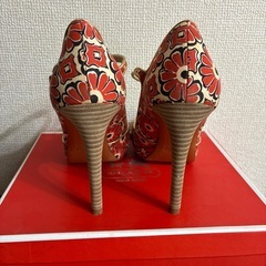 COACH オープントゥヒール アンクルストラップ 花柄　の画像
