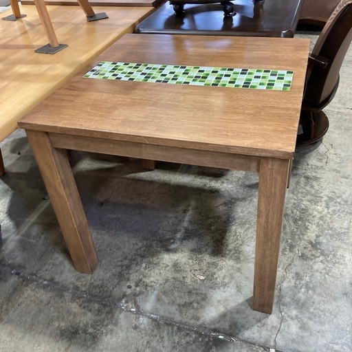 大川家具　テスタ　カラフルガラスタイル　ダイニングテーブル