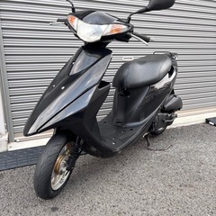 4133.定番人気　アドレスv50 白メーター　シート新品　千葉...