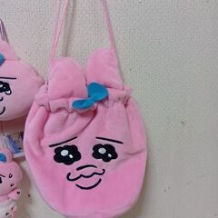 最終値下げ、おぱんちゅうさぎ　肩掛けポシェット＆巾着＆フェイスポーチ＆ミニぬいぐるみの画像