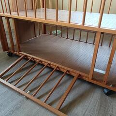 ベビーベッドの画像