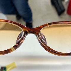 I 2507-240 べっ甲柄 サングラス 中古の画像