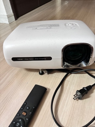 プロジェクター