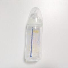 哺乳瓶　哺乳ボトルの画像