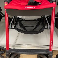【リユースのサカイ野々市店】 ベビーカーB型 コンビ 赤 ※クリーニング済みの画像