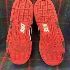 NIKE ナイキ　スニーカー 27センチ　エア プライズ2 赤黒　ナイキ　 NIKE ナイキ スニーカーの画像