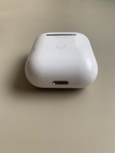AirPods 第2世代　本体+充電カバー　Apple純正