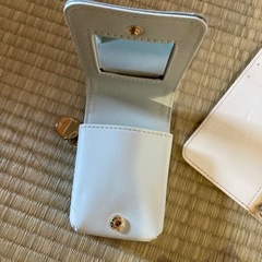 iPhone 第二世代　ケース　充電器　カバー
の画像