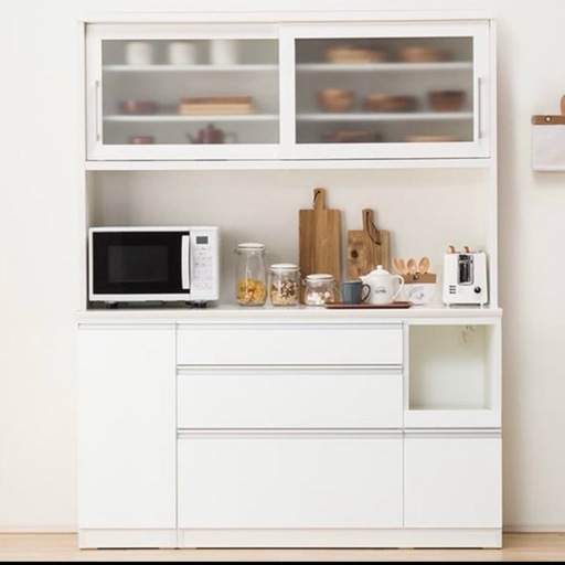 食器棚　ニトリ　ホワイト　7/12まで