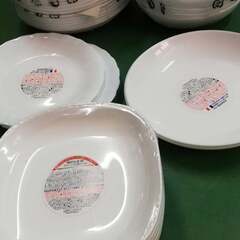 ヤマザキ　春のパン祭り　お皿の画像