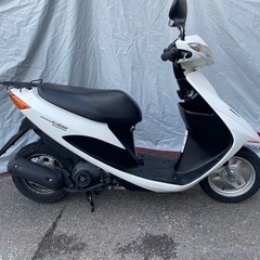 お譲り先決定！🔶スズキ　アドレスV50 白　4ストFI車　メンテ済み！MAX60km/h　福岡市　Sスタンド付🔶の画像