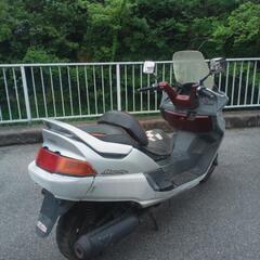 ヤマハ　マジェスティ２５０　４ＨＣ　再生ベース・カスタムベースの画像