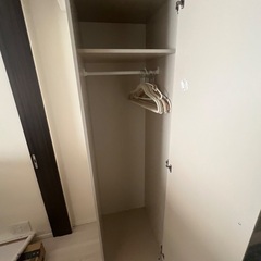 衣装ケース　タンス　服かけ　IKEAの画像