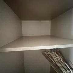 衣装ケース　タンス　服かけ　IKEAの画像