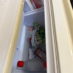 冷蔵庫　SHARPの画像
