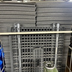 大量　タイルカーペット　新古品の画像