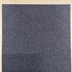 大量　タイルカーペット　新古品の画像