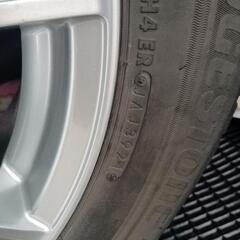 スタッドレスタイヤ VRX3  215/60R 17の画像
