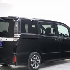 トヨタ ヴォクシー ZS ブラックの画像