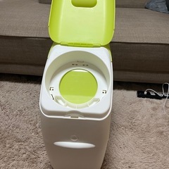 オムツ用ゴミ箱の画像