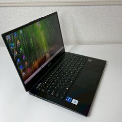 【美品】Core i7-1165G7／16GB／512GB SSD ノートパソコンの画像