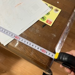 ダイニングテーブルの画像