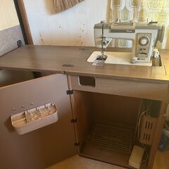 ブラザー足踏み/電動ミシン　ペースセッターの画像