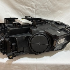 ゴルフヴァリアント　ヘッドライト　右の画像