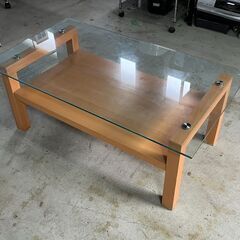 ガラス天板センターテーブル　木製　おしゃれ家具　仙台市内・近郊配送可能の画像