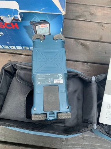 【sold out】BOSCH コンクリート探知機　D-Ptect250 CNT 箱あり