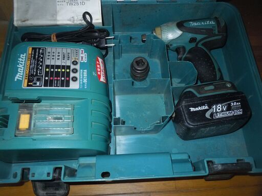 充電式インパクトレンチ