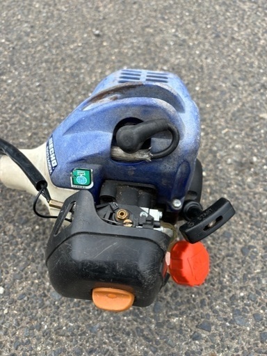 草刈機　5000円　7/9まで