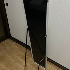 スタンドミラーの画像