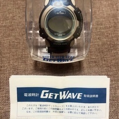 ソーラー機能搭載！デジタル腕時計の画像