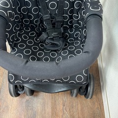 キンダーワゴン　【kinderwagon】 DUOシティHOP2  二人乗り《ブラック》の画像