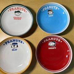S894/スヌーピー パスタボウル ４枚セット　日本製　サイズ: 210㎜　高さ40㎜　原材料: 磁器　パスタやカレーの画像