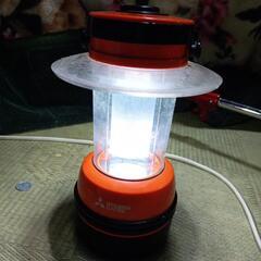 台風が近いつきです。停電備えて単一電池の照明はいかがでしょうか。単一電池4個です。の画像