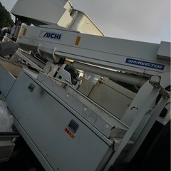 いすゞ高所作業車の画像