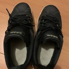 adidas レディスシューズの画像