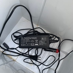 HITACHI コードレス冷温庫　UL 18DSLの画像