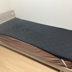 シングルベッド