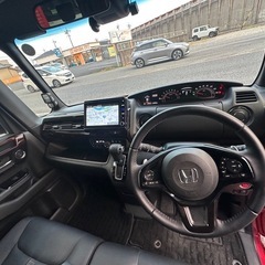 人気NBOX カスタム　ターボ付き　2021 29,000KM  乗って帰れますの画像