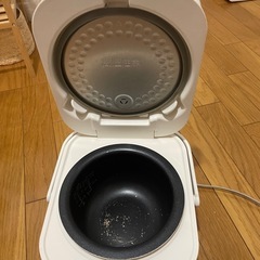 炊飯器の画像